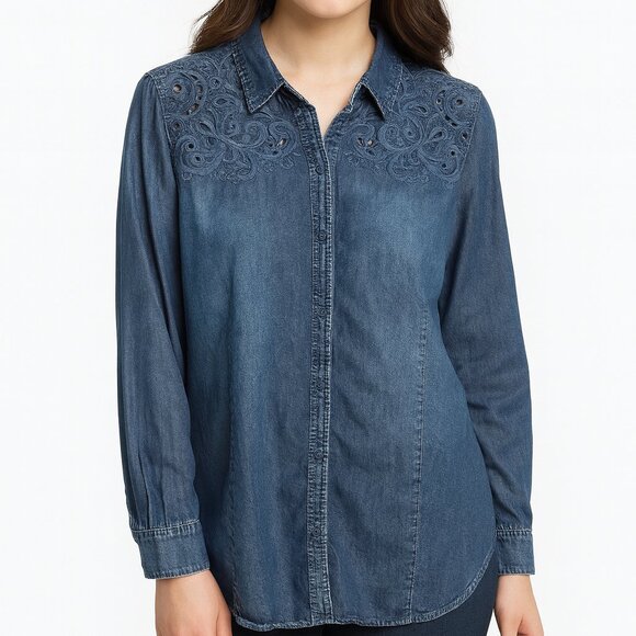 Chicos Tess Denim Shirt Women’s Chambray Embroidered Size XL - Picture 1 of 11